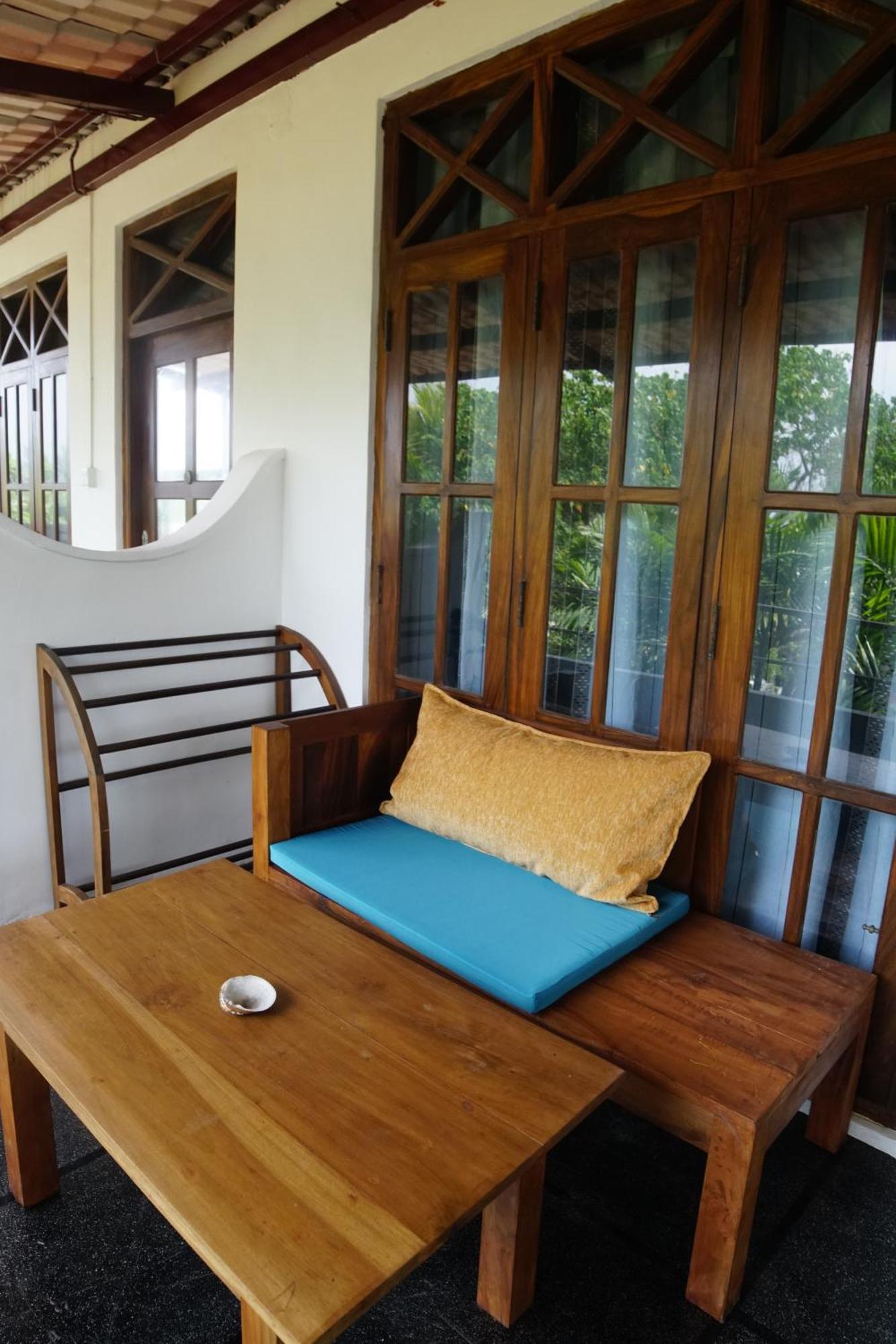Turtle Bay Beach Resort Mirissa Extérieur photo