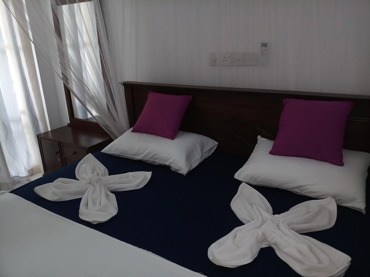 Turtle Bay Beach Resort Mirissa Extérieur photo
